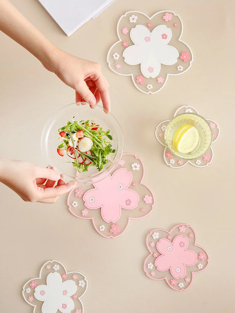 

5 Set(3 PCS/set) Japanese Sakura PVC Drinks Coaster Non-Slip Pot Pad Heat Insulation Coffee Cup Mat Home Placemat Wholesale XB