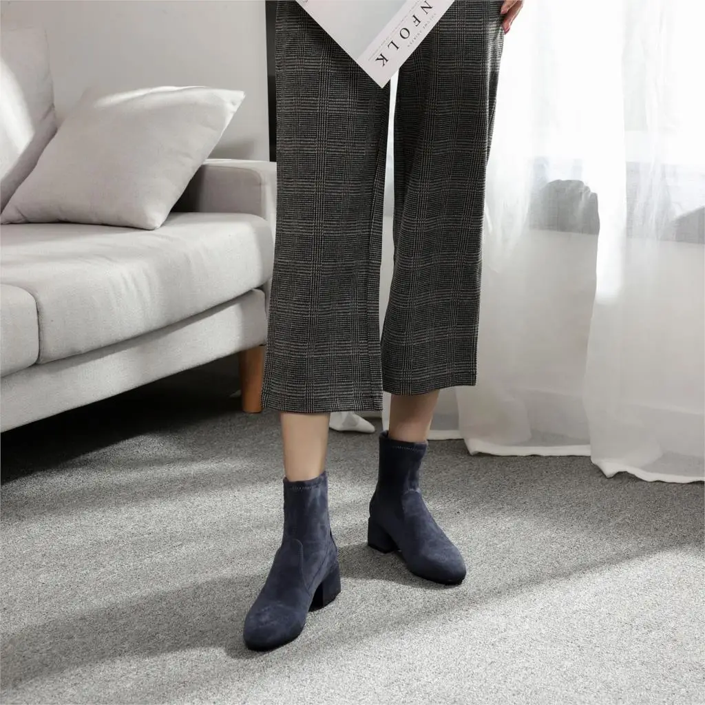 Новинка 2019 года женские ботинки на резиновой подошве без застежки ботильоны из