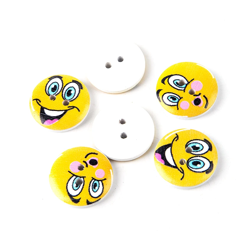 

50Pcs 2 Hole Smiling face Round Wood Buttons Crafts Decor Clothing Sewing