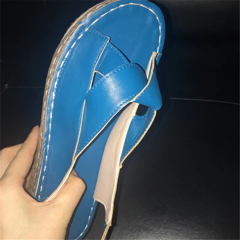 Женские босоножки в римском стиле на танкетке повседневные сандалии с открытым