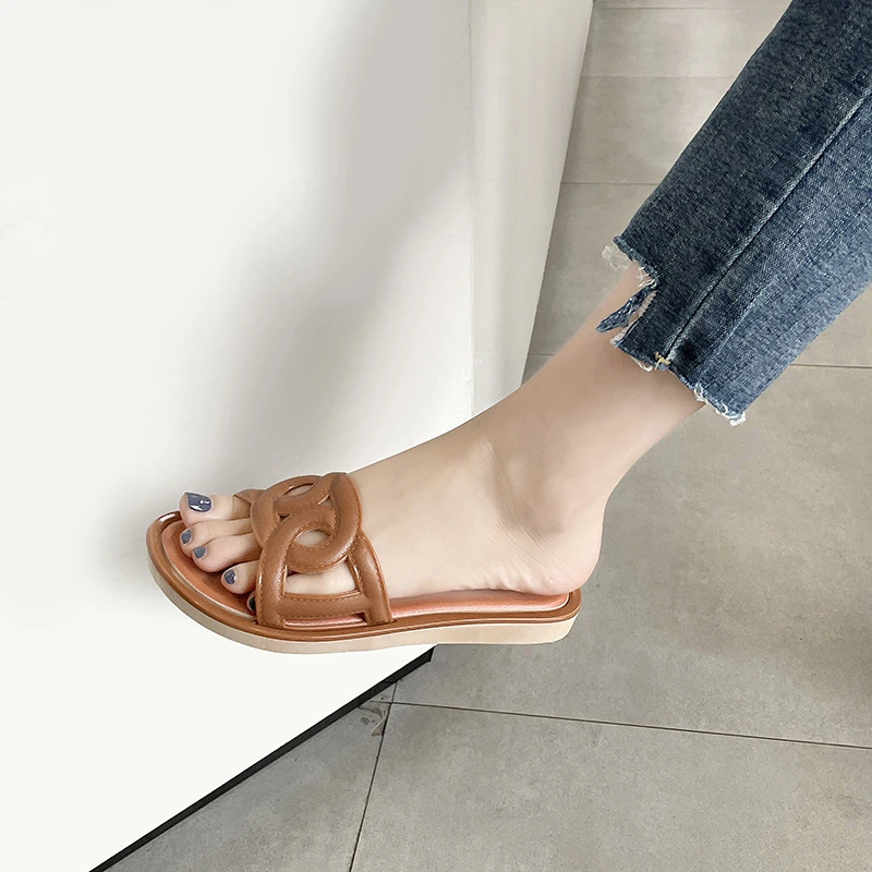 

Women Summer New Sandals Cross Belt Soft Soles Slippers Flat Outdoor Beach Female Plus Size Flip Flop