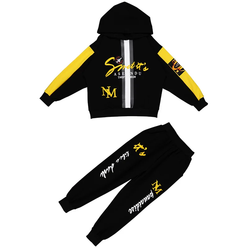 

2021 spring children's new suit hooded and handsome spring and autumn boys' leisure long sleeve sports two piece set