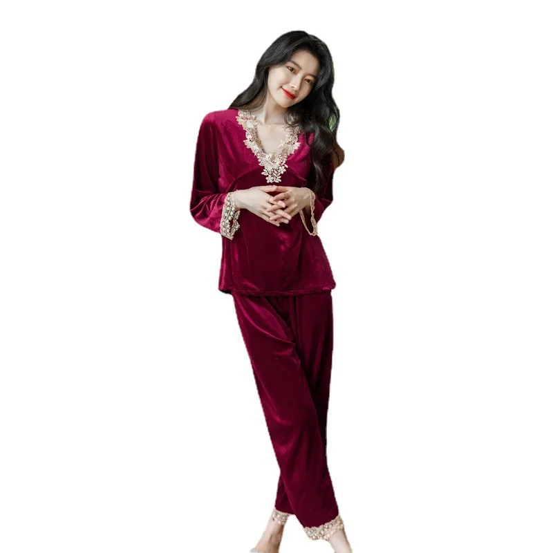 

Pajamas Women's Autumn and Winter Golden Velvet Long Sleeved Trousers Lace Suit Nightgowns Sleepshirts Robe Gown Sets
