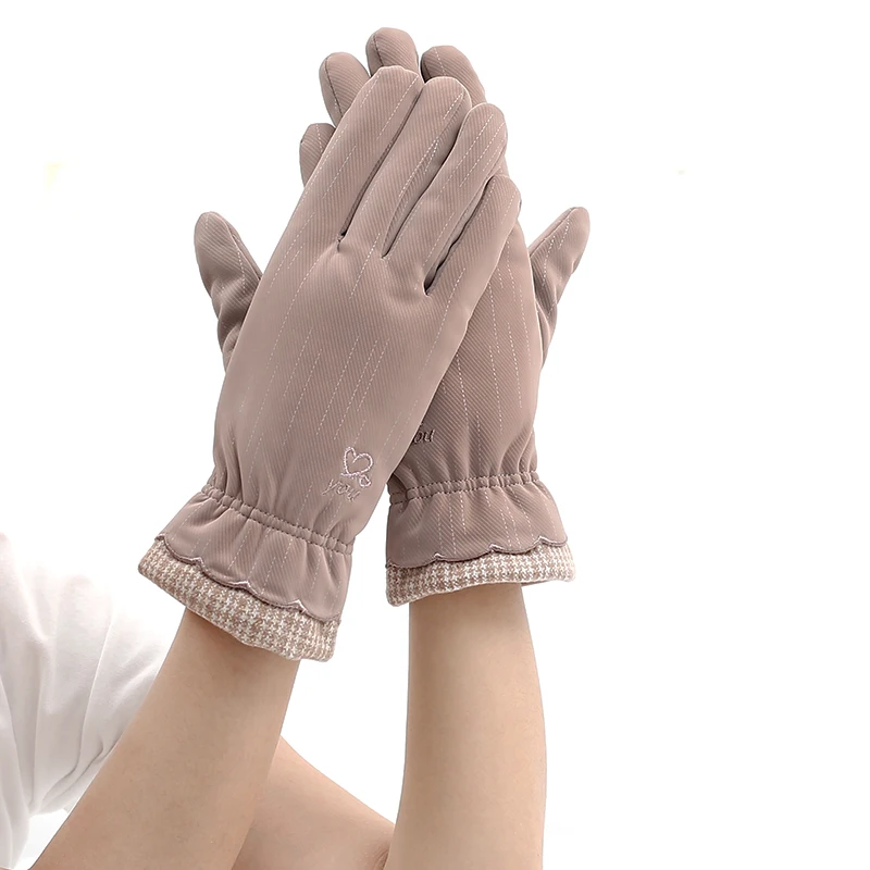 Рисунок 2 - Женские зимние теплые перчатки