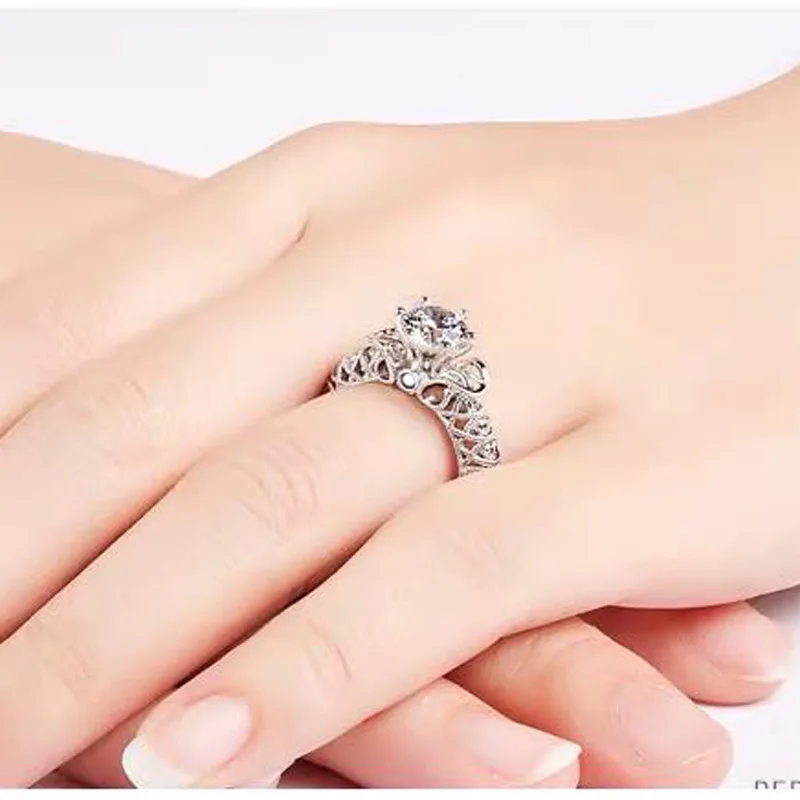 

Bridal Elegant Zircon Ring Women's Glamorous Silver Color Sparkle Luxury Party Engagement Ring Jewelry Valentine's Day Gift