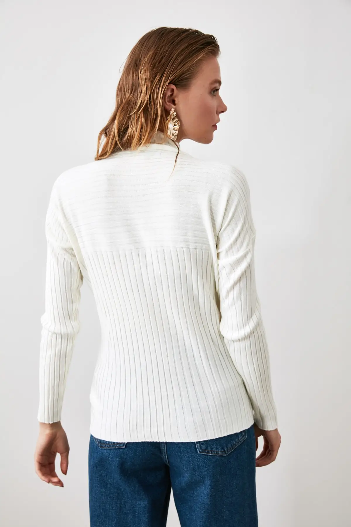 

Trendyol Upright Collar Knitwear Sweater TWOAW20KZ1284