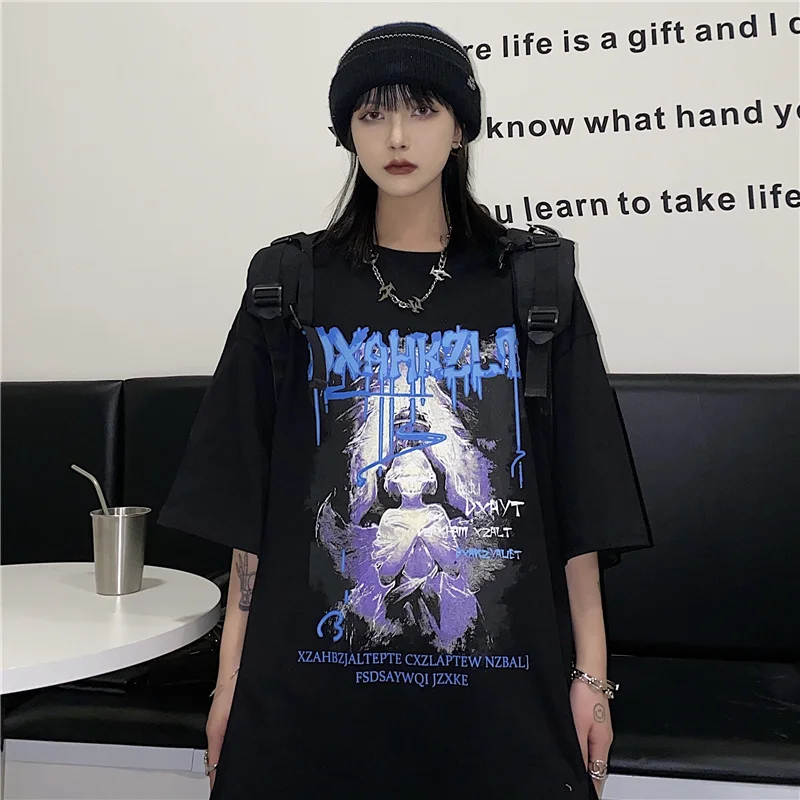 

T Shirt Woman 2021 Gothic Star Punk Cartoon Print Tops Galaxy Short Sleeve Cat Print Black Loose Punk Casual Femme Clothing