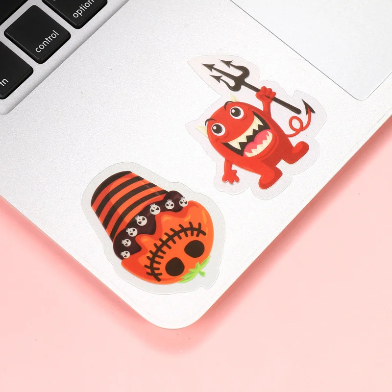 

50 pieces / set of Halloween Christmas pumpkin skull sticker graffiti waterproof decal sticker home party decoration gift
