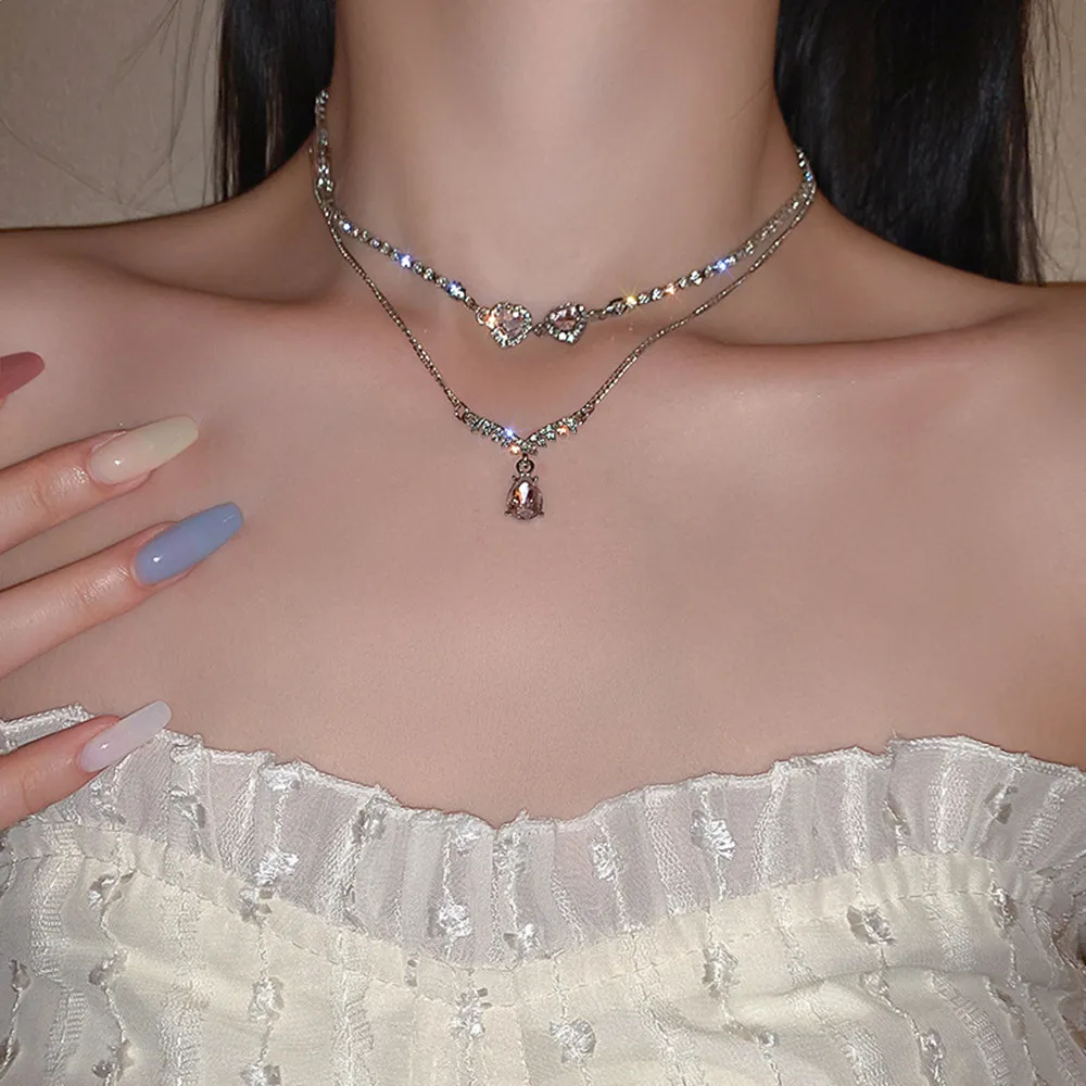

Crystal inlaid rhinestone love drop double necklace Korean retro clavicle chain trend shiny necklace Party Beautiful Jewelry