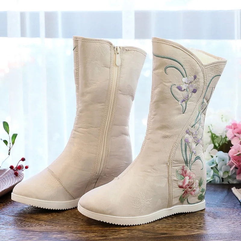 

Women Boots Ancient Style Plus Velvet Warm Women Boots High-Tube Inner-Increasing Embroidered Costume Cotton Boots Botas Mujer