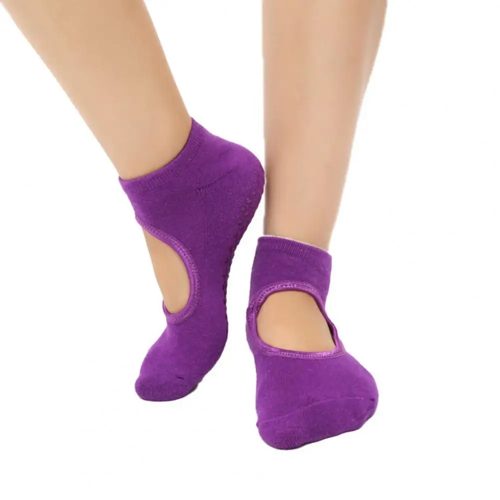 

Black 1 Pair Soft And Breathable Easy To Clean Yoga Socks Invisible Non-slip Cotton Ballet Dance Pilates Women Socks For Workout