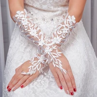 gorgeous bridal gloves for bride wedding accessories fingerless lae eblow length gloves with beads