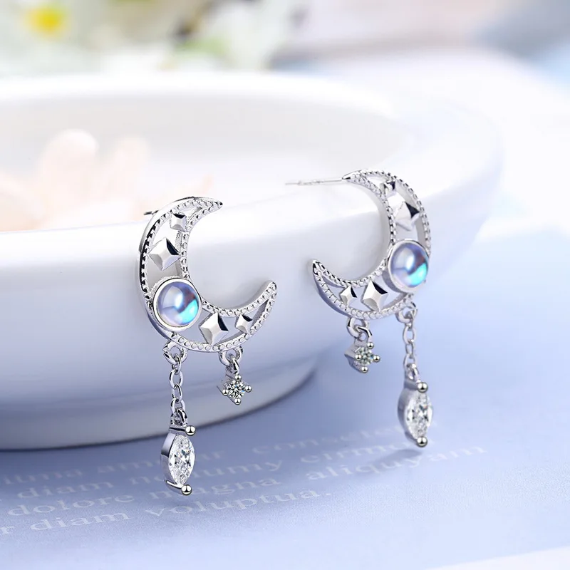 

Elegant Hollow Moon Zircon Tassel Earrings For Women Temperament Shiny Moonstone Stud Earring Girls Party Wedding Jewelry Gifts