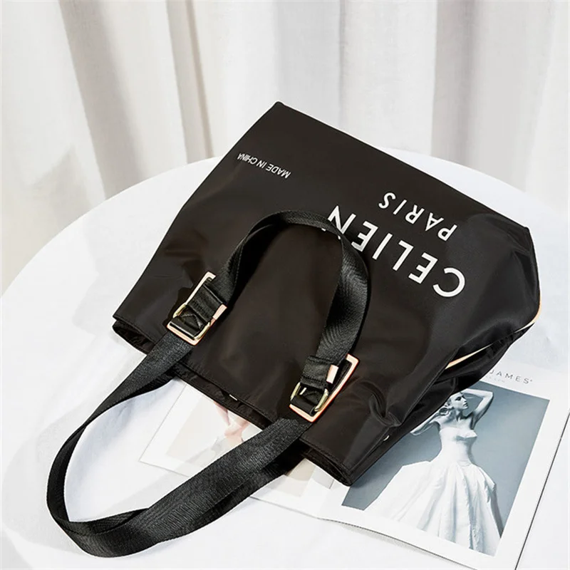 

Women's Handbags