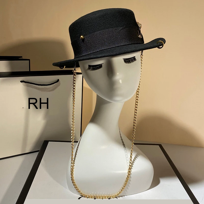 Шляпа Женская шерстяная черная в британском стиле вечерние плоским верхом с