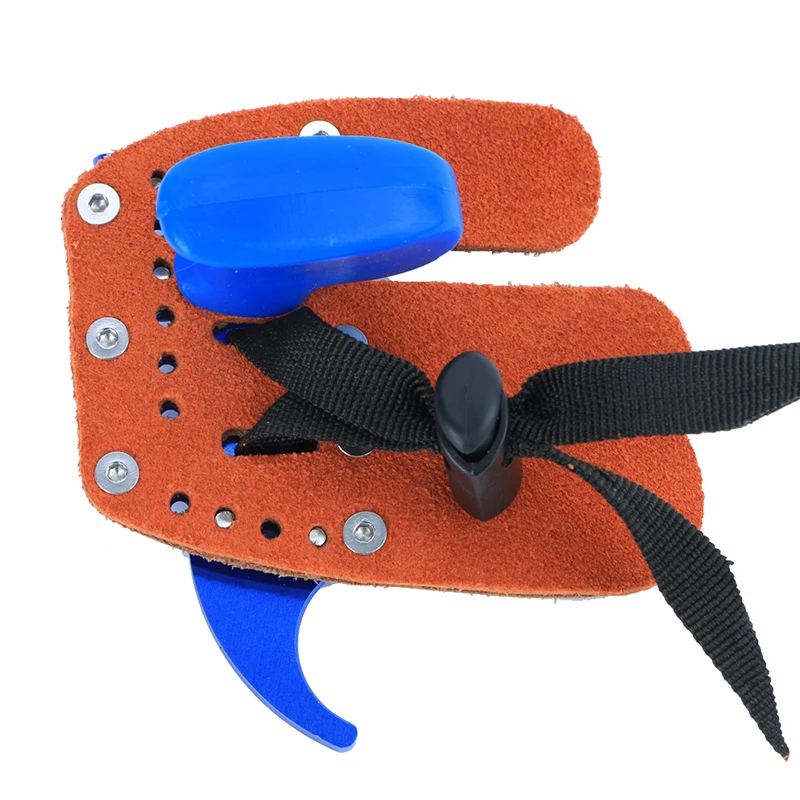 1PC Toparchery New Imitation Cowhide Archer Finger Guard Blue/Black/Red Protect Shooting Archery Hunting Accessories | Спорт и