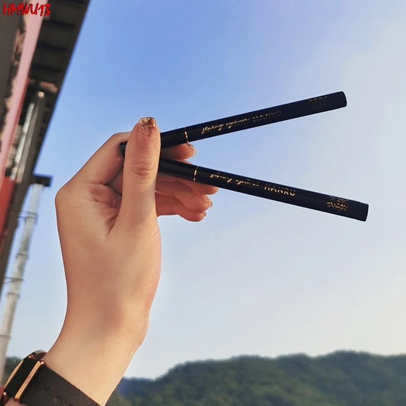 

1pc Soft Eyeliner Waterproof Not Easy To Fade Long-Lasting Quick Drying Smooth