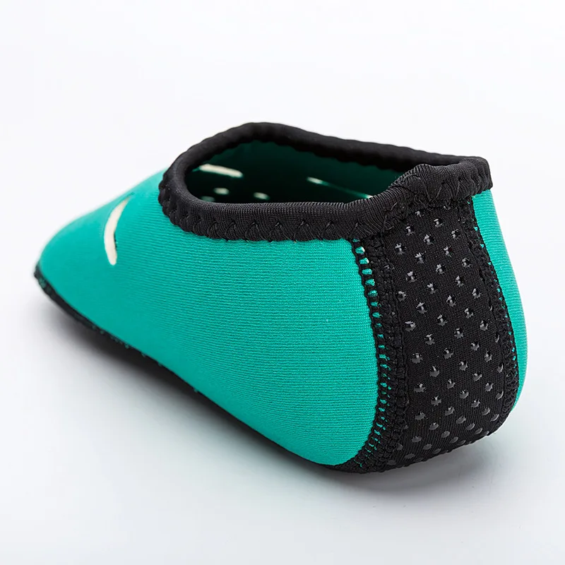 

Neoprene Diving socks gloves wholesale Non-slip Snorkeling Swimming Beach socks for Adult Children Water Sports Shoes yoga shoes