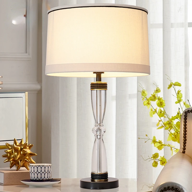 

Американский светильник роскошный Теплый современный простой европейский Хрустальный Настольный светильник для гостиной спальни прикров...