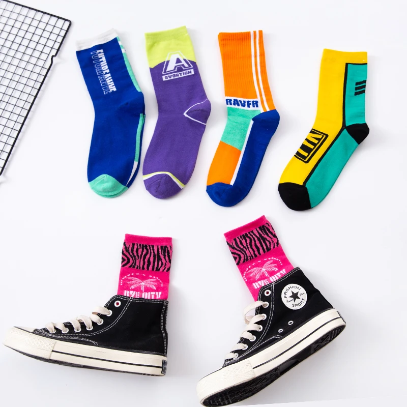 3 Pairs/Box Original Letter Stockings Cotton Harajuku Color Hip Hop Japanese Sport Men Women Long Socks Fashion Gifts Streetwear