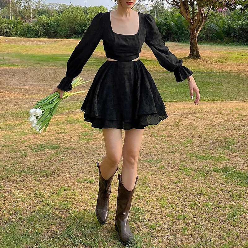 

Rapwriter Vintage Mini Dress Hollow Out Black Dress Korean Square Collor Party Dress Women Elegant Petal Sleeve Short Dress Chic