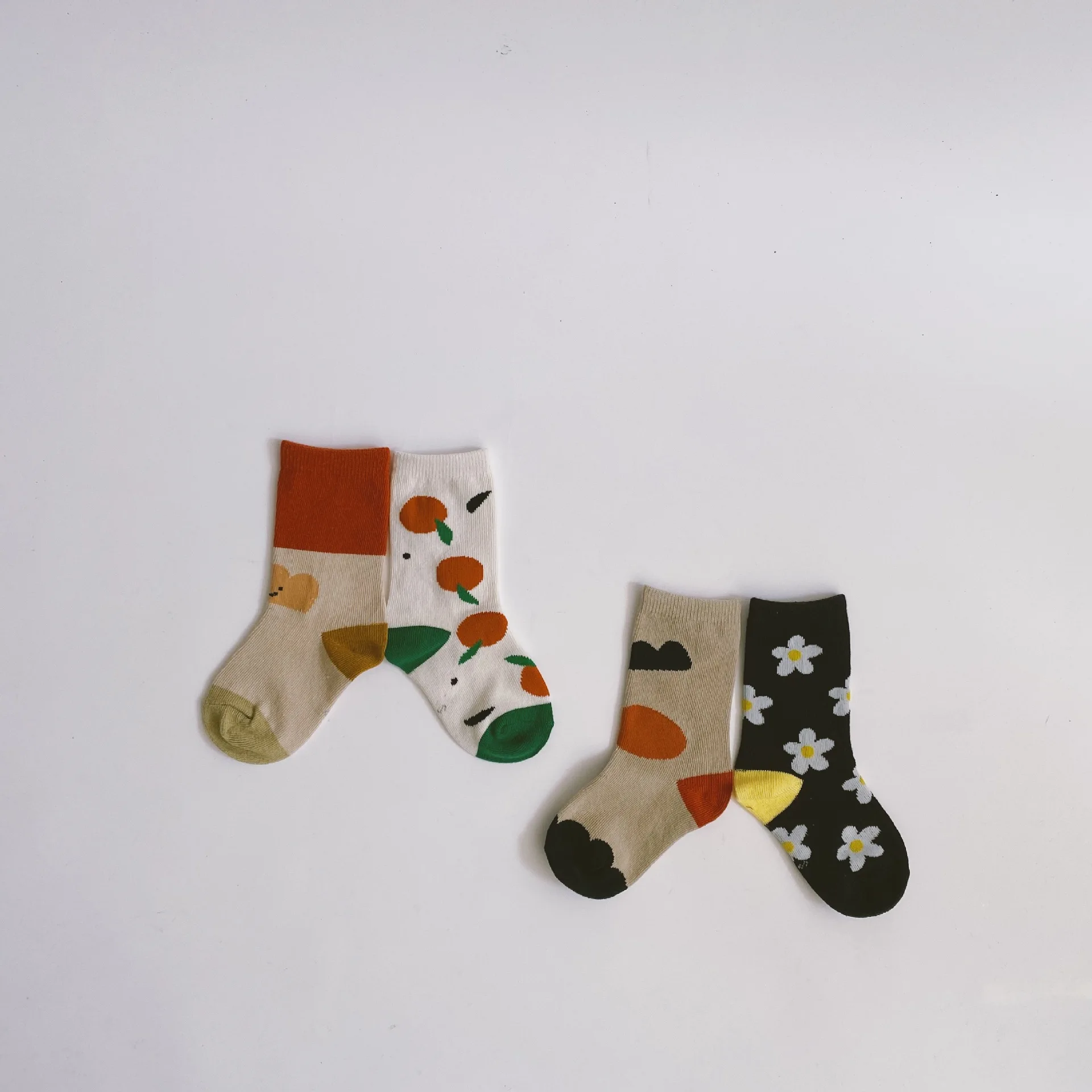 

Children's Socks Spring and Autumn Pure Cotton Tube Baby Socks Flower and Fruit Pattern Sock 4 Pairs