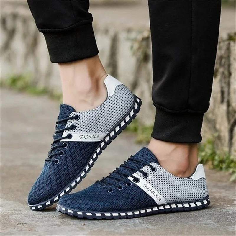 

2022 New Man Breathable Comfortable Shoes Wear-resistant Mesh Jogging Gym Training Outdoor Sport Shoes Male Simple Sneakers
