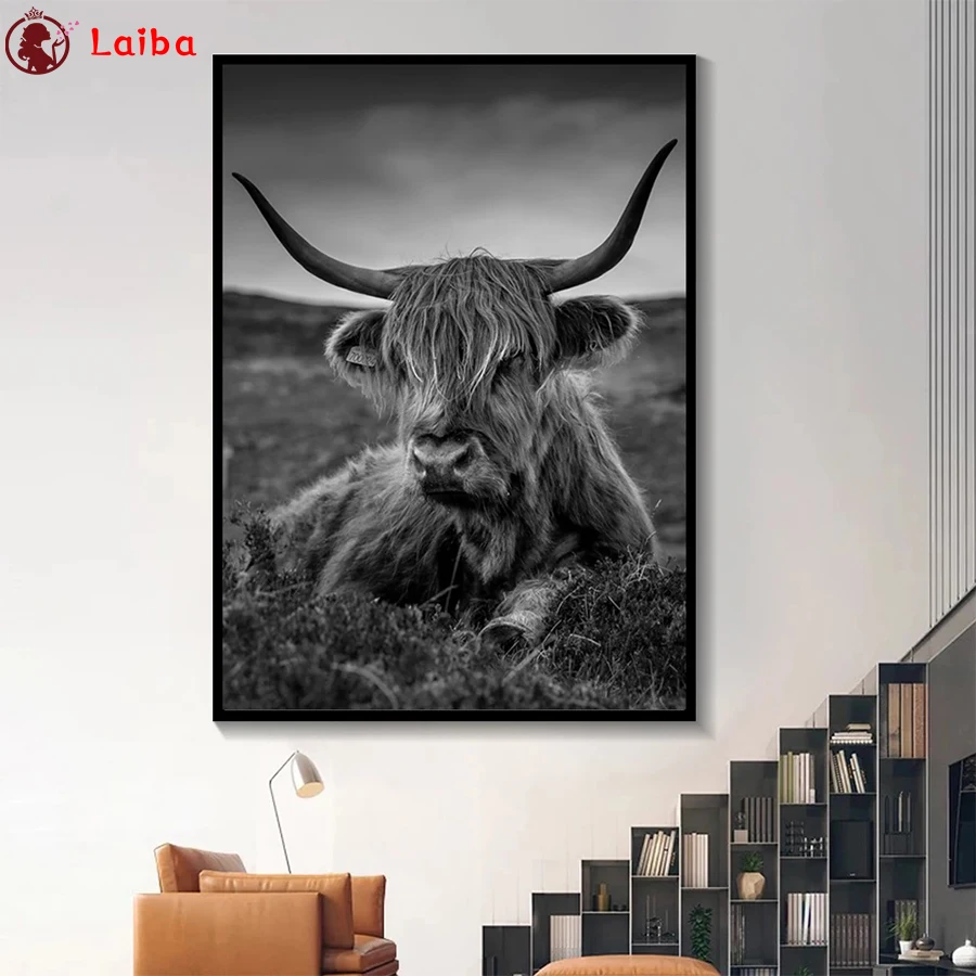 

DIY round square diamond embroidery Black and white animal art, highland cattle pattern cross stitch kits 5d diamond painting