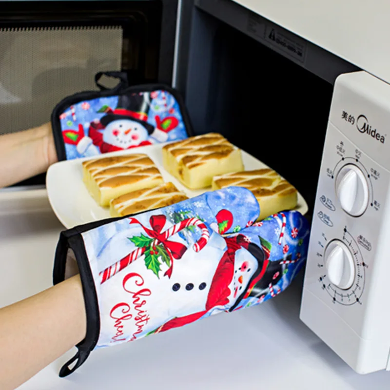 

Christmas Kitchen Utensils Printed Oven Gloves High Temperature Resistance, Anti-scalding, Microwave Heat Insulation Glove Set