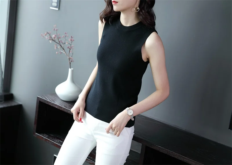 

OHCLOTHING XH 15 74006 round collar pure color vest