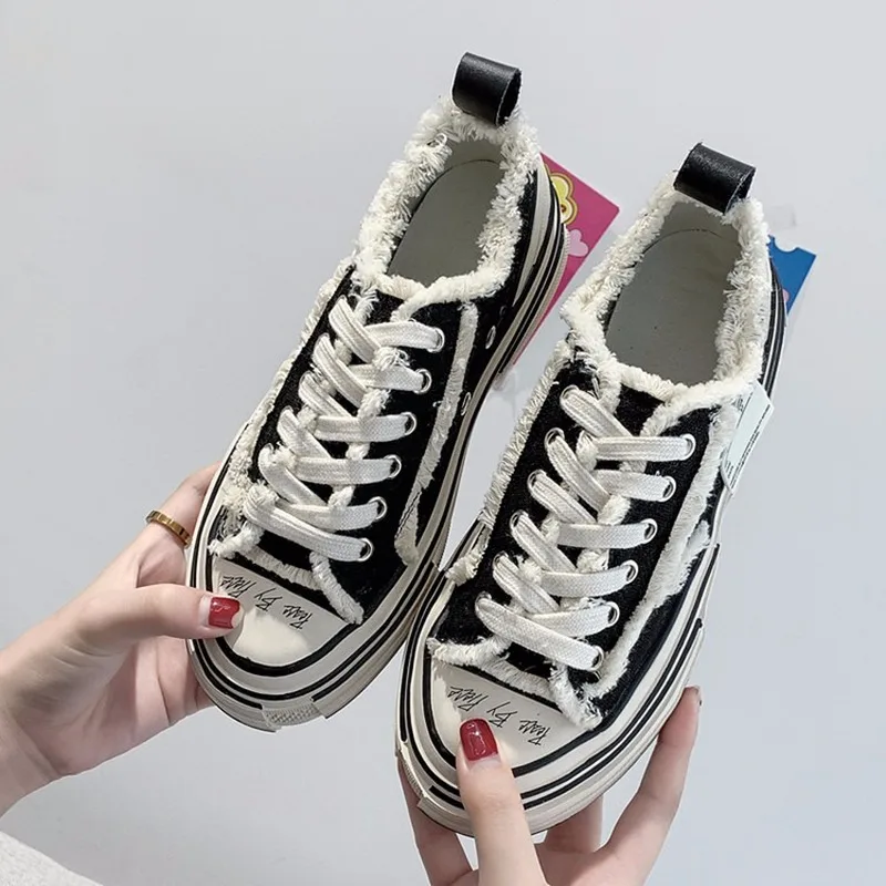 

2020 Autumn and Winter New Women Sneakers Cashmere Inside Solid Chic Lage Size Sneakers Zapatillas Deportivas Mujer W21-30