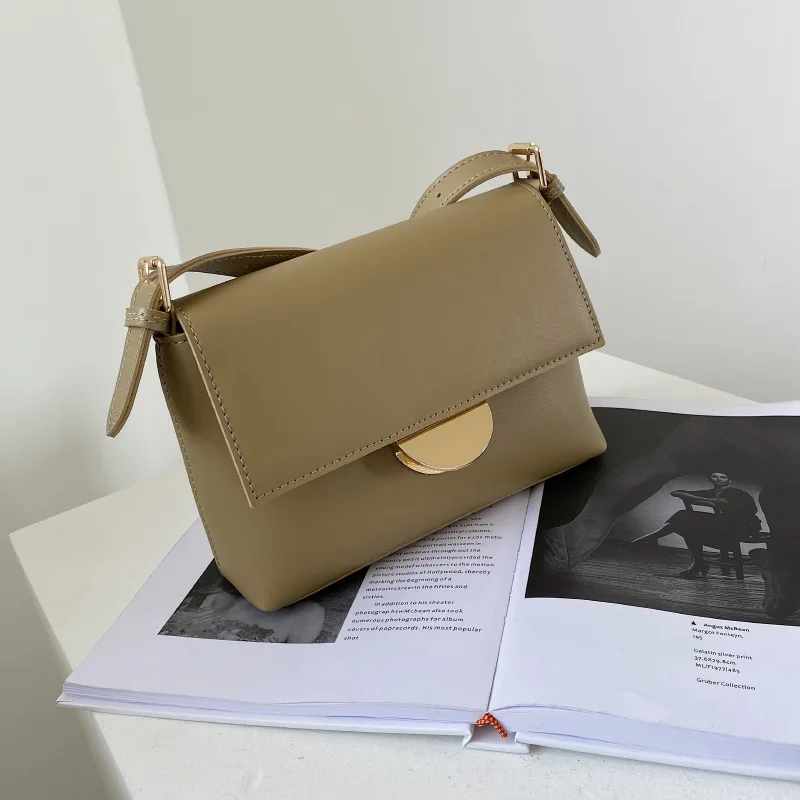 

Summer High-quality Fashion Simple Female Bag 2021 New Trendy Brand Designer Xiaofang Bag Shoulder Messenger Casual Lady Bag