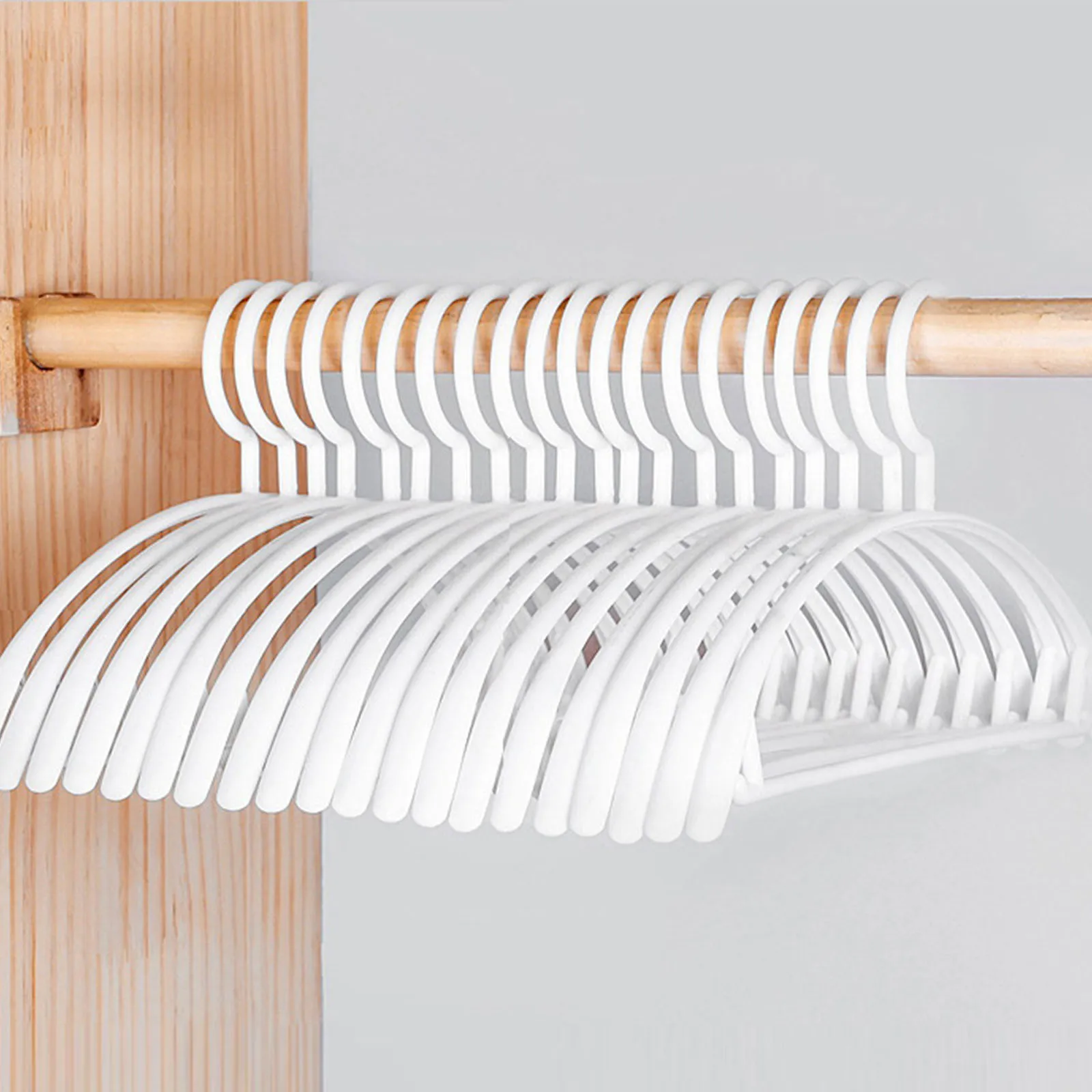 

Household Adult Non-slip Hangers Semi-circle Seamless Bold Hanging Hangers Wet And Dry Support Durable Clothes Hangers 10 pcs