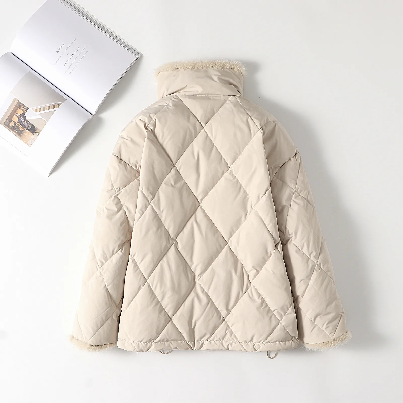 2021  Winter Parkas Female Long-sleeved Elegant Parkas Puffer Jackets Casual Women Mink Fur Stitching White Duck Down Coat