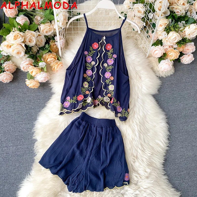 Женский праздничный костюм ALPHALMODA комплект из 2 предметов в стиле ретро с тяжелой