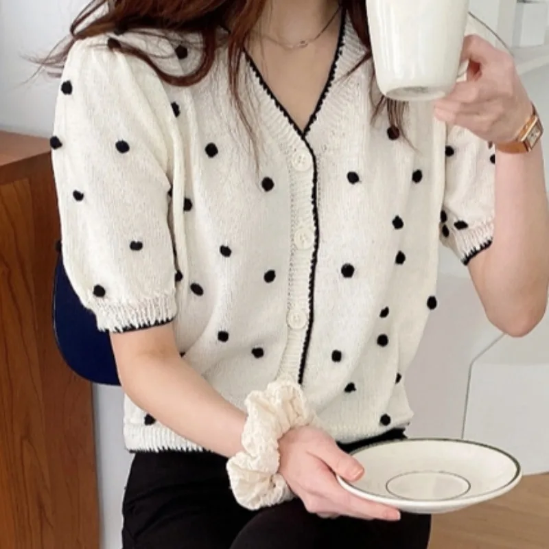 

Kimotimo Polka Dot Knit Cardigan Women French V-neck Temperament Puff Sleeve Crop Top Ins Summer All-match Short Sleeve Sweater