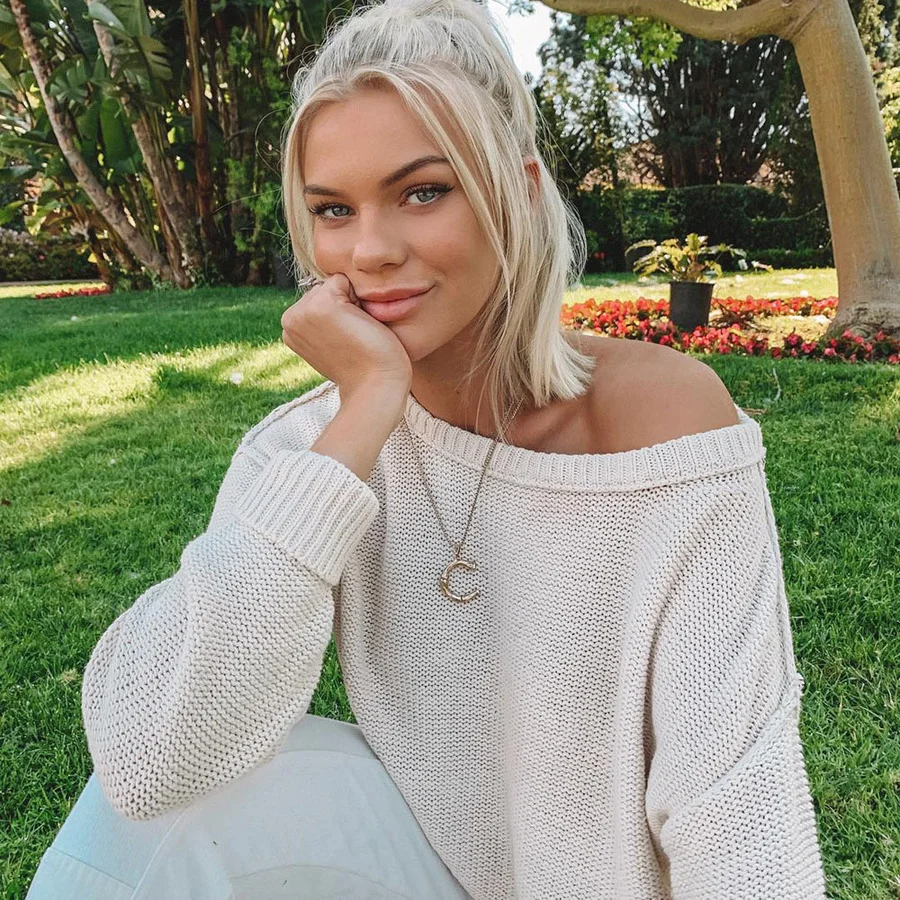 

Autumn Winter Long Sleeve Women Sweaters Pullovers Loose fashion Sexy round Neck Knitted Warm Sweater Woman clothing Jumper