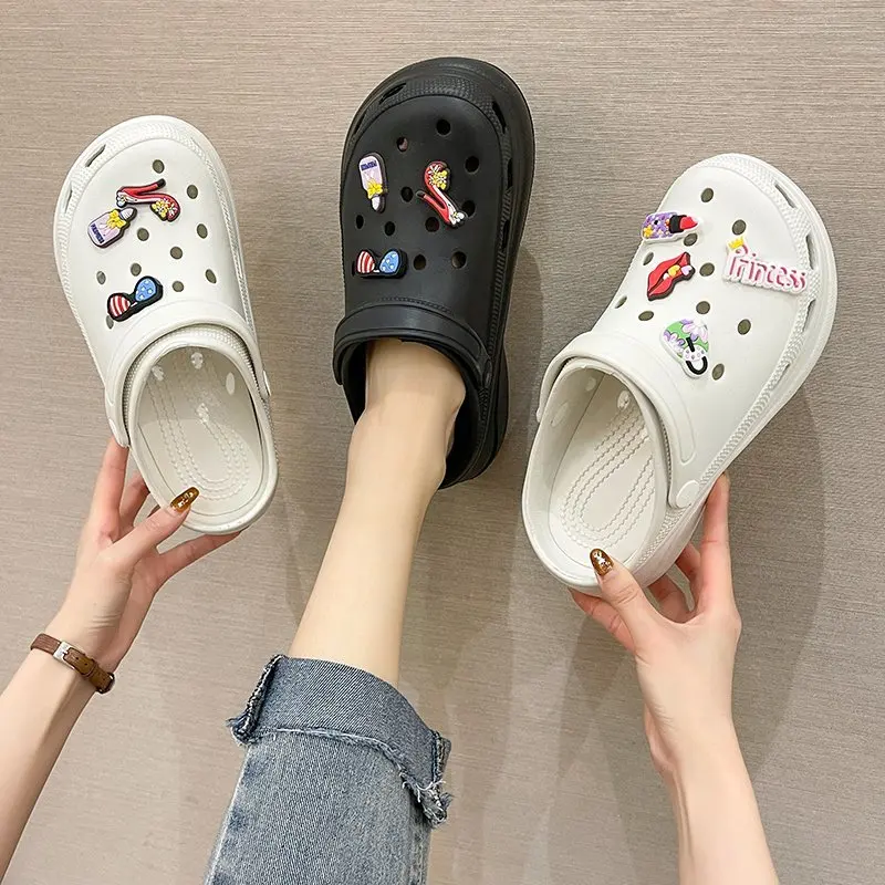 

Beach Shoes Women Croc Clogs New Casual Women Rainbow Garden Shoes Non-Slip Sandals Slip On Girl Fashion Slides Outdoor