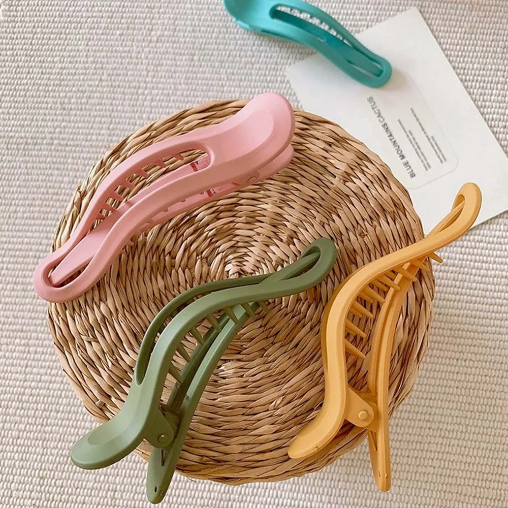 

Simple Matte Large Hair Claw Candy Color Seamless Plastic Duckbill Clip Wild Face Wash Hairpin