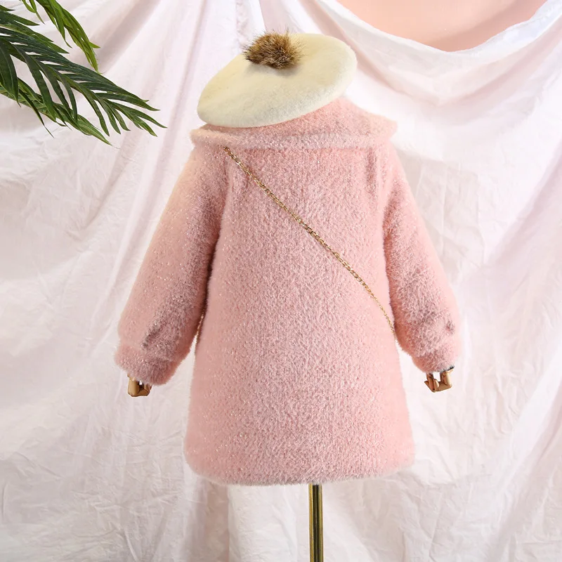 Пальто для девочек Новинка 2019 года осенне-зимнее длинное стеганое пальто из