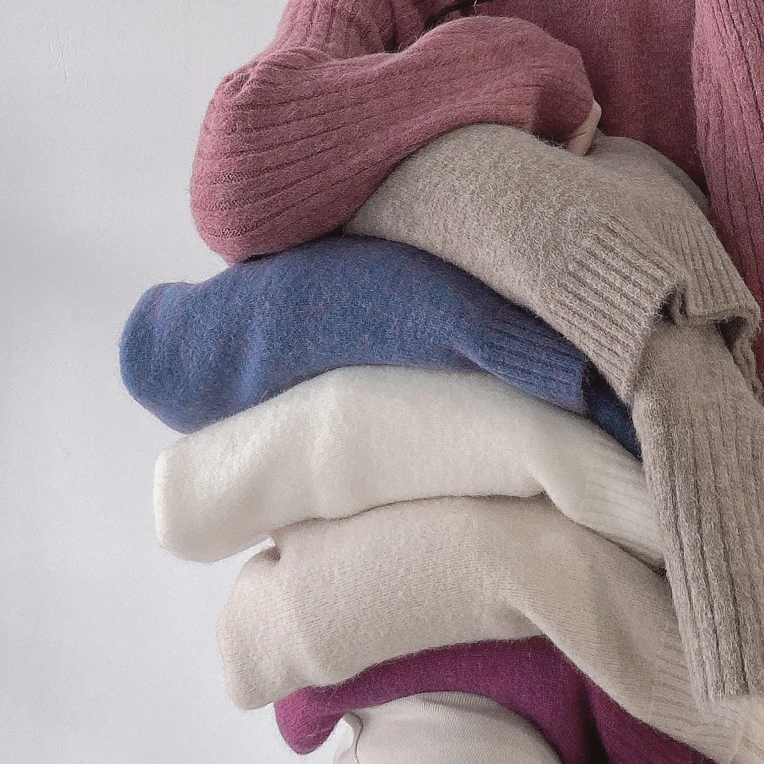 

Winter New Aurora Super Soft Waxy Waxy Rabbit Hair Blended Half A Turtleneck Flannelette Ladies Wear Pullovers