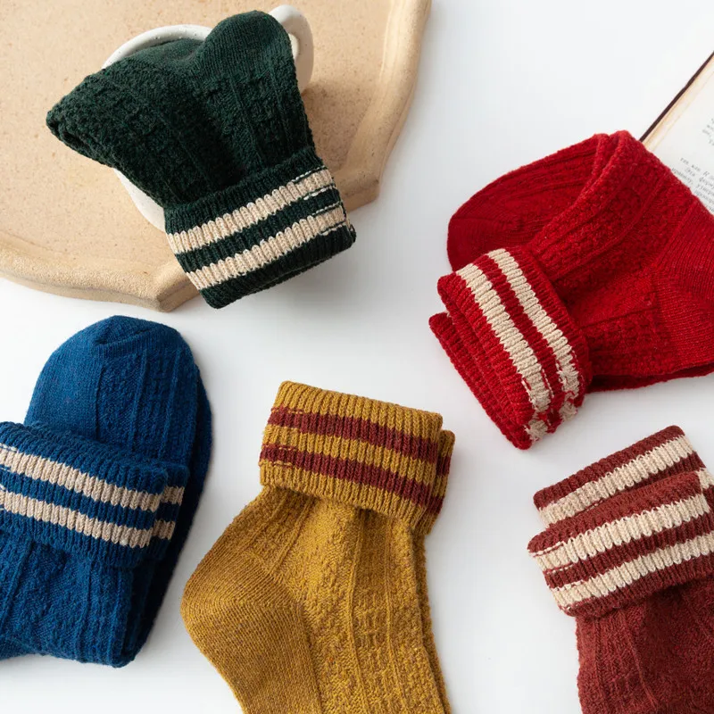 

Instime 5 Pairs/Pack Cute Crew Socks Women Vintage Wool Cotton