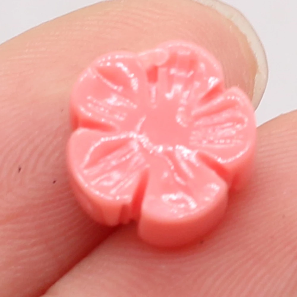 

10 Pcs / Lot Natural Coral Beads Petal Shape Pink Through Hole Loose Beads for Jewelry Making Supplies DIY Necklace Accessories