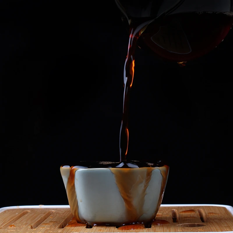 Yunnan Puɾr Tea Cooked Cake Seven-seed Menghai Ancient Tree 357g Aged | Дом и сад