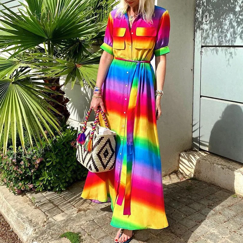 Женское винтажное платье-рубашка на пуговицах длинное Радужное в полоску с