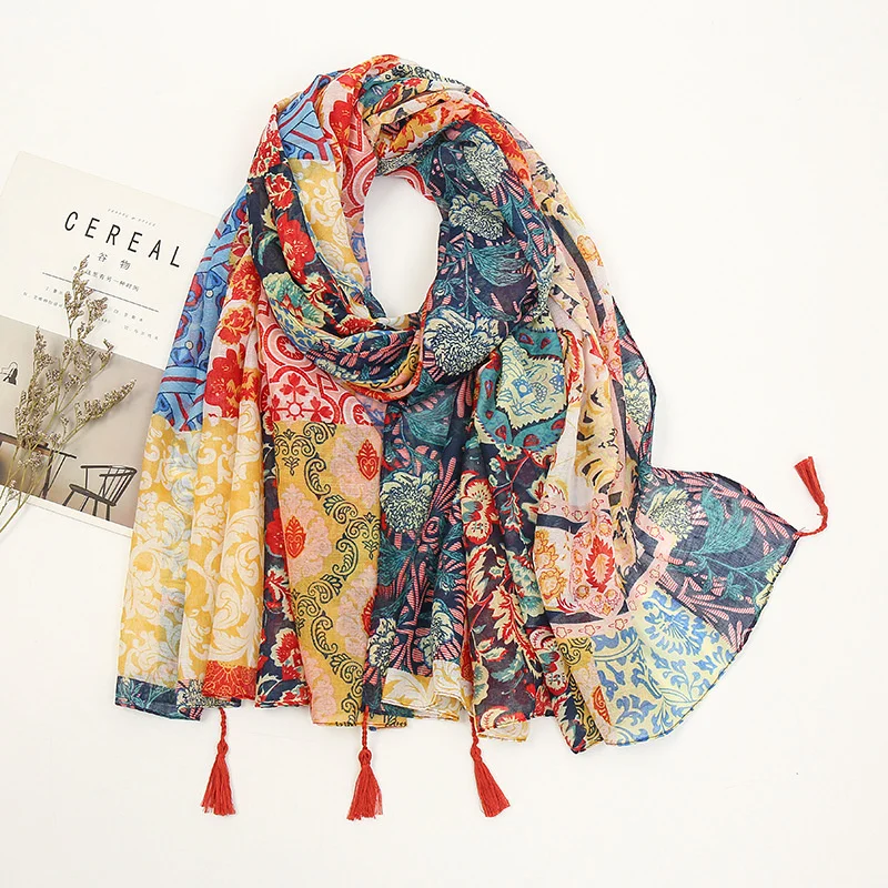 

2021 Fashion Luxury Brand Aztec Floral Tassel Viscose Shawl Scarf Lady High Quality Wrap Pashmina Stole Bufandas Muslim Hijab