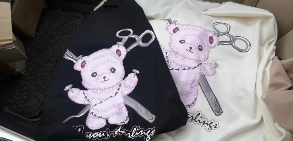 

"Scissor Hands Bear" Print Short Sleeve Female Japanese Cute Cotton T-shirt Loose Tee Women Summer Apricot Tops Girl