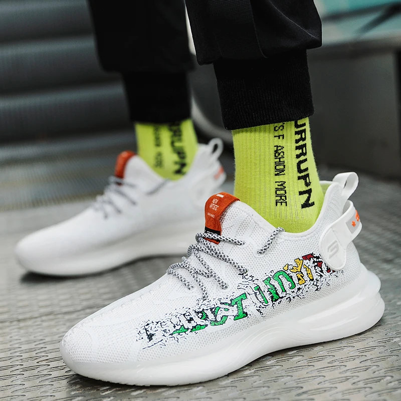 Мужские кроссовки для бега легкие летающие плетеные дышащие сетчатые уличные