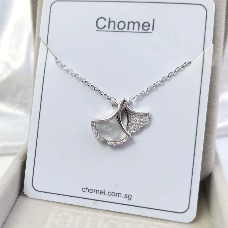 

Chomel White Fritillary Ginkgo Leaf Necklace Female Simple Clavicle Chain Trendy Recommended Explosive Full Flash Singapore