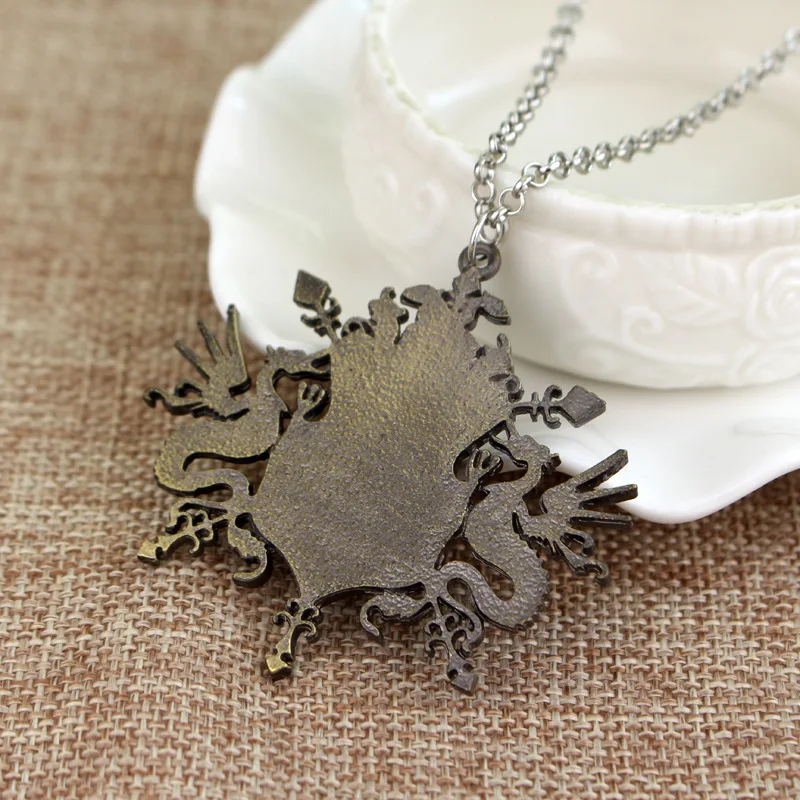 

Vintage Style Creative Fashion School Badge M Necklace movie Magic jewelry